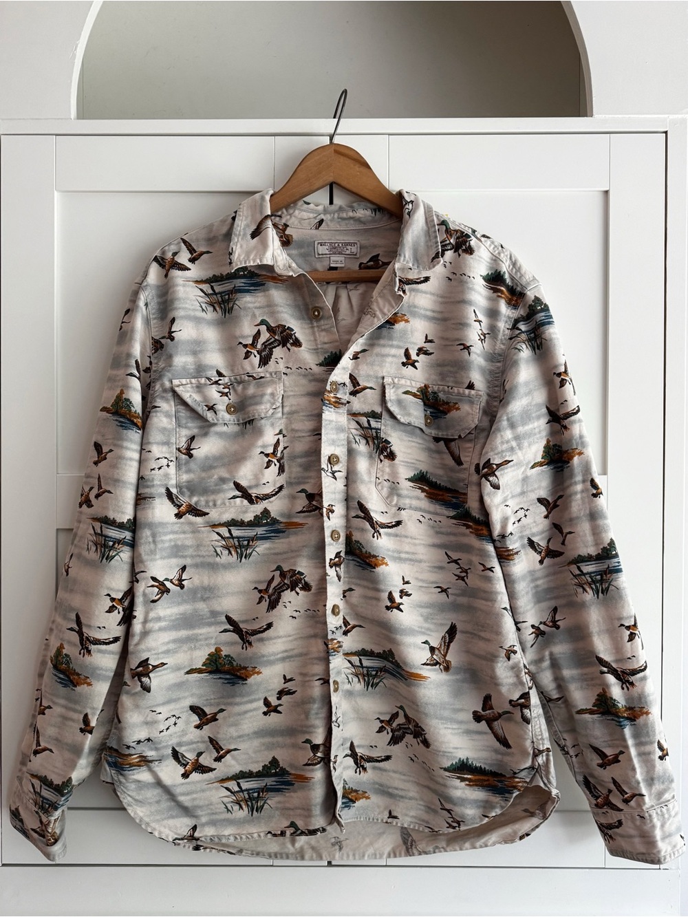Wallace & Barnes By J. Crew Duck Print Shirt Size Large